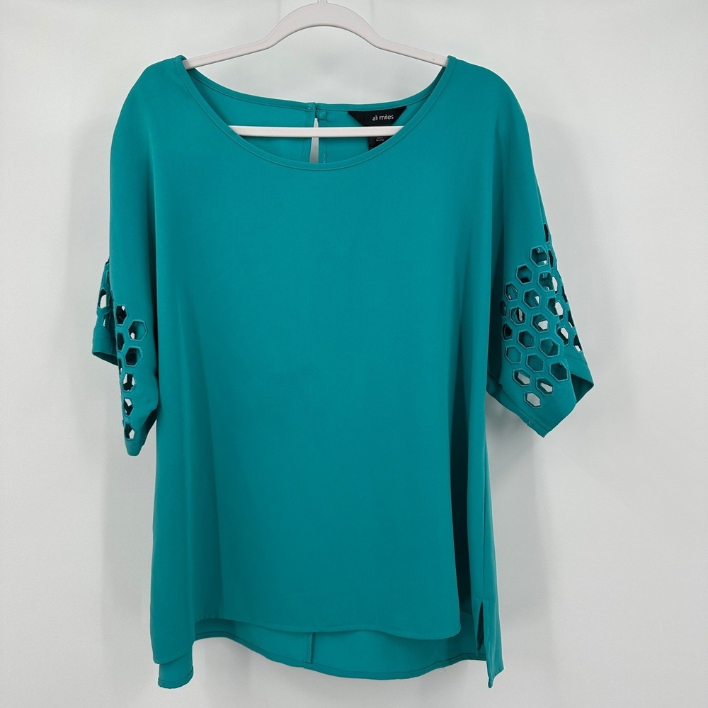 Ali‎ Miles Womens Honeycomb Laser Cut Sleeve Top Sz M Professional Modest Summer